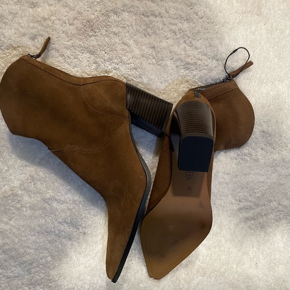 Zara heeled boots - Picture 2 of 2